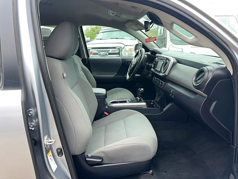 54474846 :رقم المزاد ، 5TFDZ5BN7JX029629 vin ، 2018 Toyota Tacoma مزاد بيع