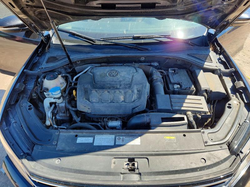 41629696 :رقم المزاد ، 1VWLA7A3XKC000856 vin ، 2019 Volkswagen Passat مزاد بيع