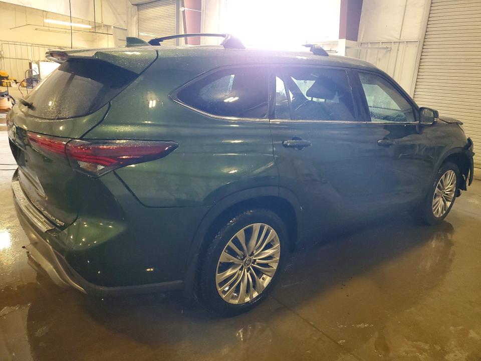 54779546 :رقم المزاد ، 5TDKDRBH0RS549292 vin ، 2024 Toyota Highlander مزاد بيع