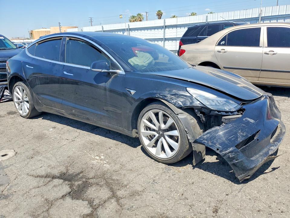 2019 Tesla Model 3 მანქანა იყიდება აუქციონზე, vin: 5YJ3E1EA5KF302183, აუქციონის ნომერი: 52401546