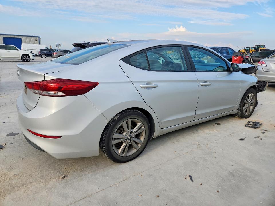 Продажа на аукционе авто 2018 Hyundai Elantra, vin: KMHD84LF8JU475547, номер лота: 53424816