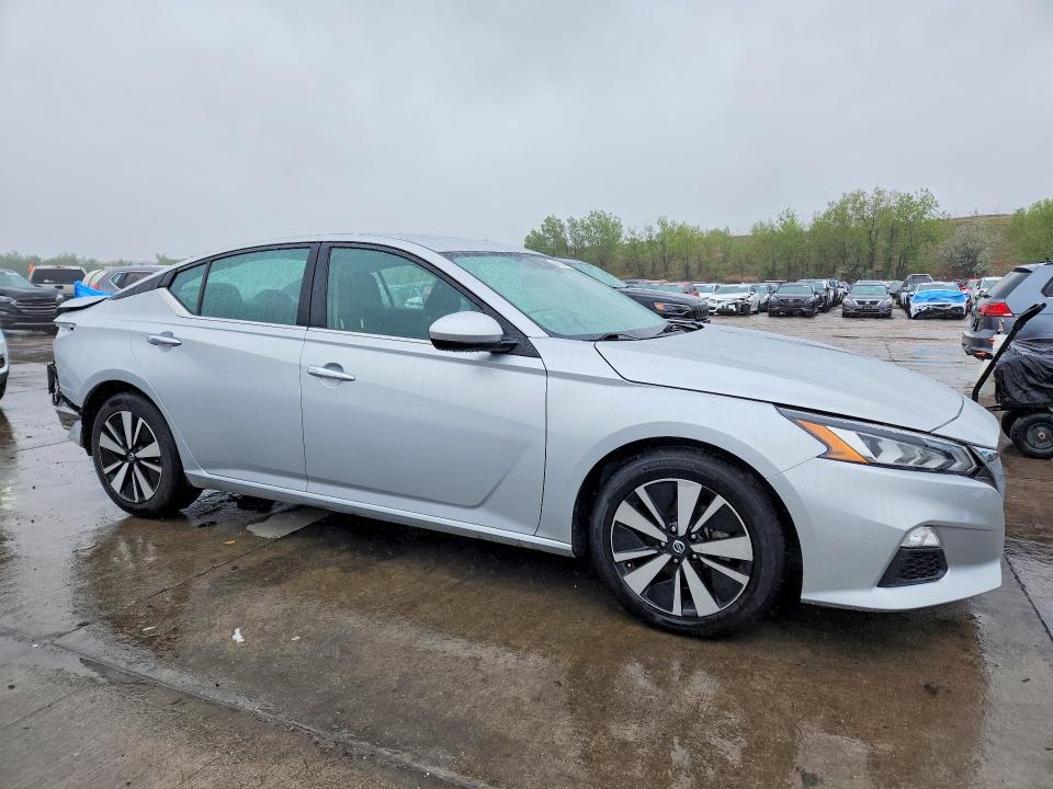 54000346 :رقم المزاد ، 1N4BL4DV7NN367698 vin ، 2022 Nissan Altima مزاد بيع