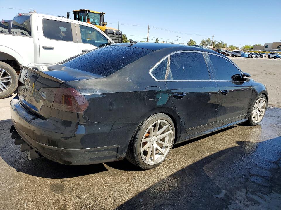 2015 Volkswagen Passat მანქანა იყიდება აუქციონზე, vin: 1VWCV7A38FC036071, აუქციონის ნომერი: 52252586