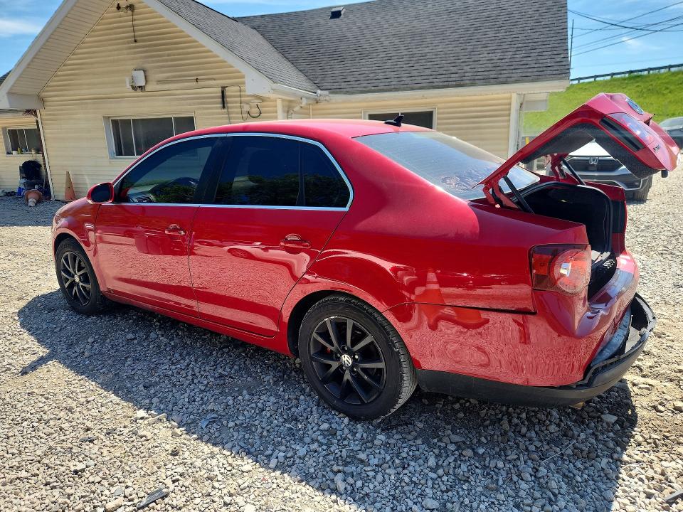 54874646 :رقم المزاد ، 3VWRZ7AJXAM049859 vin ، 2010 Volkswagen Jetta مزاد بيع