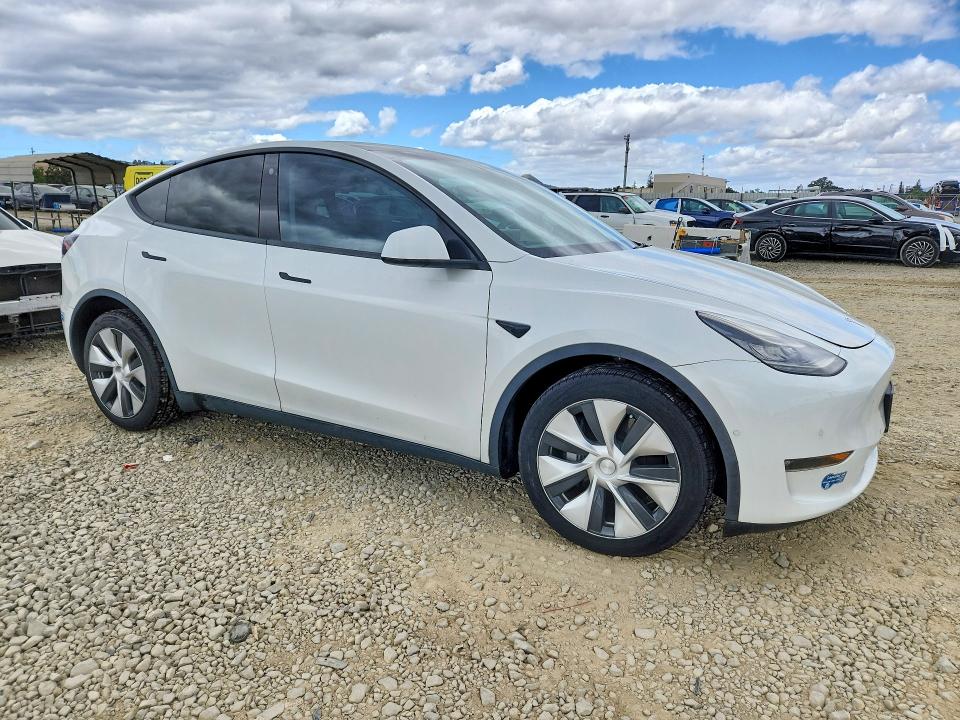 Aukcja sprzedaży 2021 Tesla Model Y, vin: 5YJYGDED5MF107358, numer aukcji: 55037596