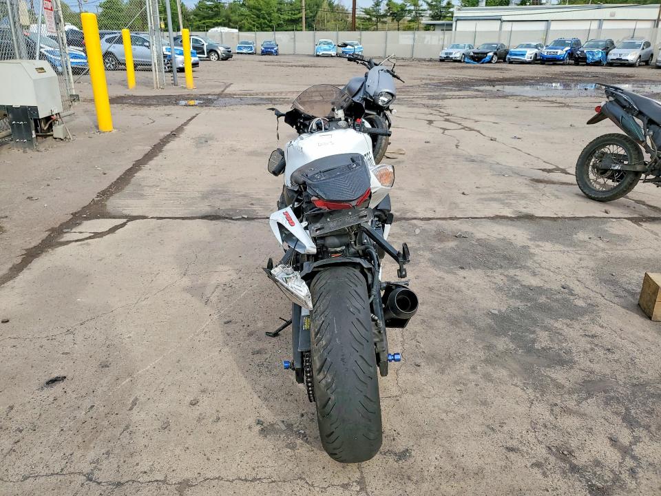 2023 Suzuki Gsx-r750 მანქანა იყიდება აუქციონზე, vin: JS1GR7MA7P7101449, აუქციონის ნომერი: 53070766