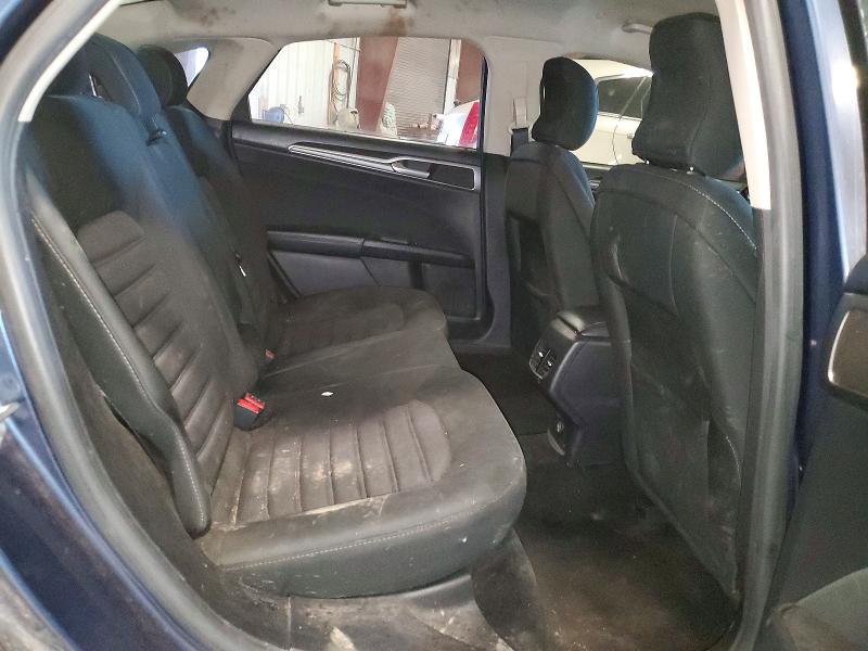52185726 :رقم المزاد ، 3FA6P0LU6JR124088 vin ، 2018 Ford Fusion مزاد بيع