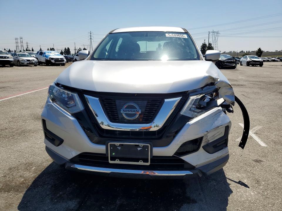 Продаж на аукціоні авто 2017 Nissan Rogue, vin: KNMAT2MT9HP615676, номер лоту: 52889656