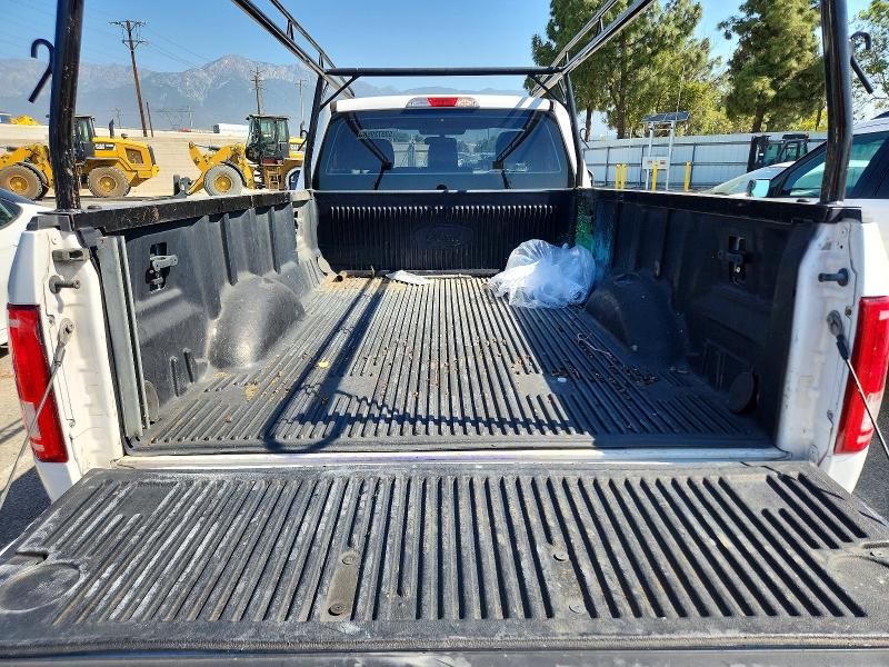 53972956 :رقم المزاد ، 1FTMF1C88FKE52461 vin ، 2015 Ford F150 مزاد بيع