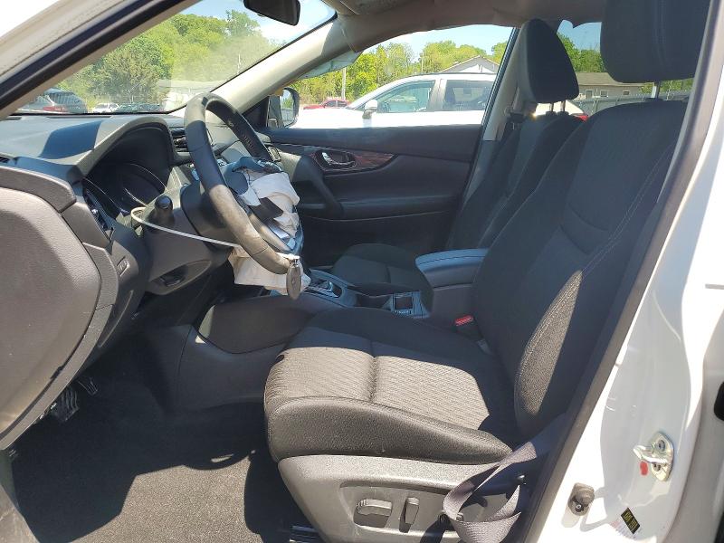 52580516 :رقم المزاد ، KNMAT2MV9HP612682 vin ، 2017 Nissan Rogue مزاد بيع