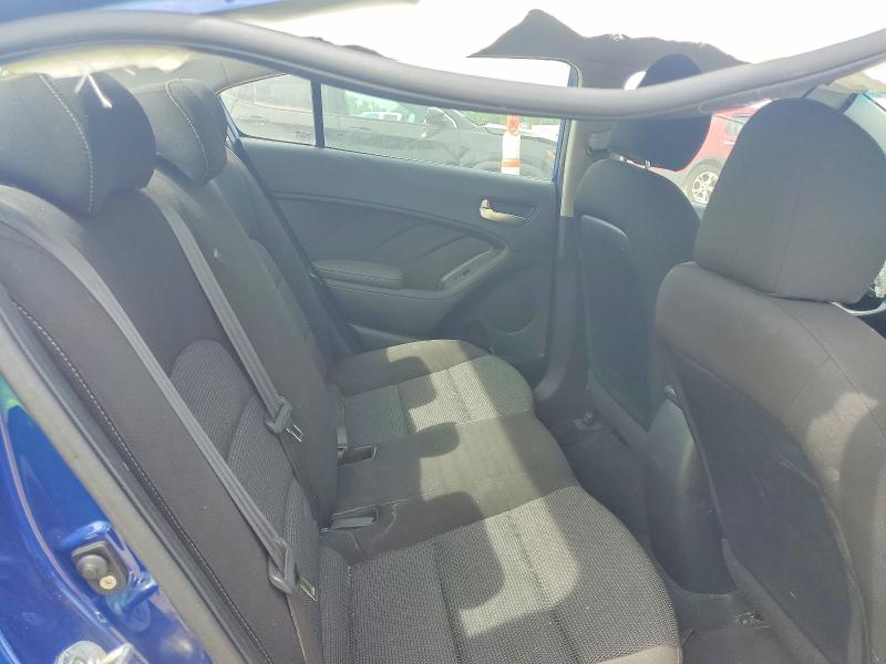 55074776 :رقم المزاد ، 3KPFK4A71HE037911 vin ، 2017 Kia Forte مزاد بيع