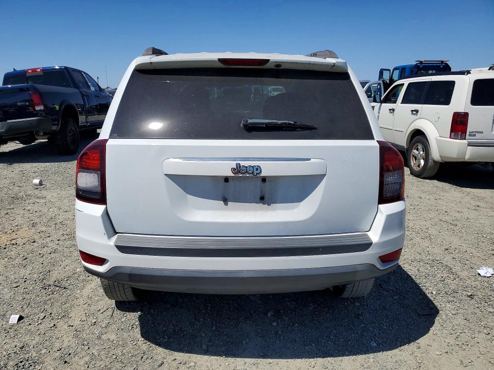 53473106 :رقم المزاد ، 1C4NJCBA2FD250514 vin ، 2015 Jeep Compass مزاد بيع