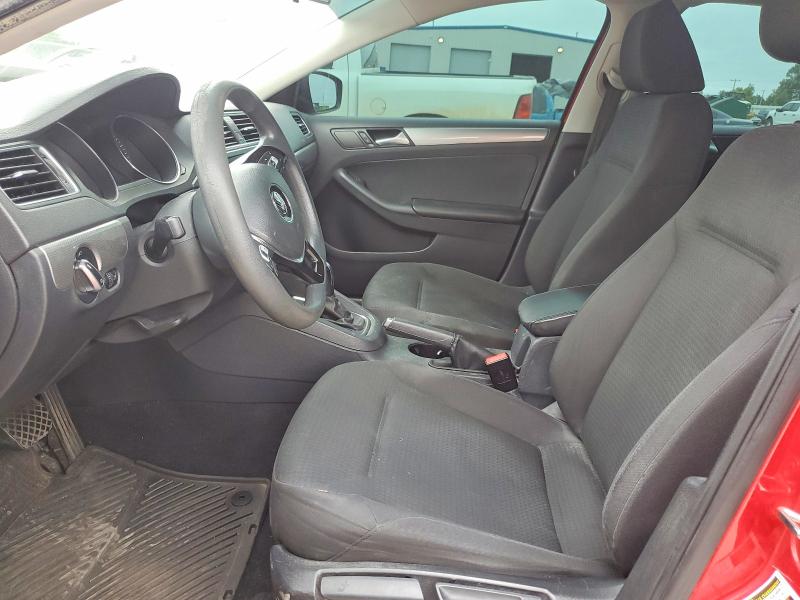 52599866 :رقم المزاد ، 3VWD17AJ1FM259212 vin ، 2015 Volkswagen Jetta مزاد بيع