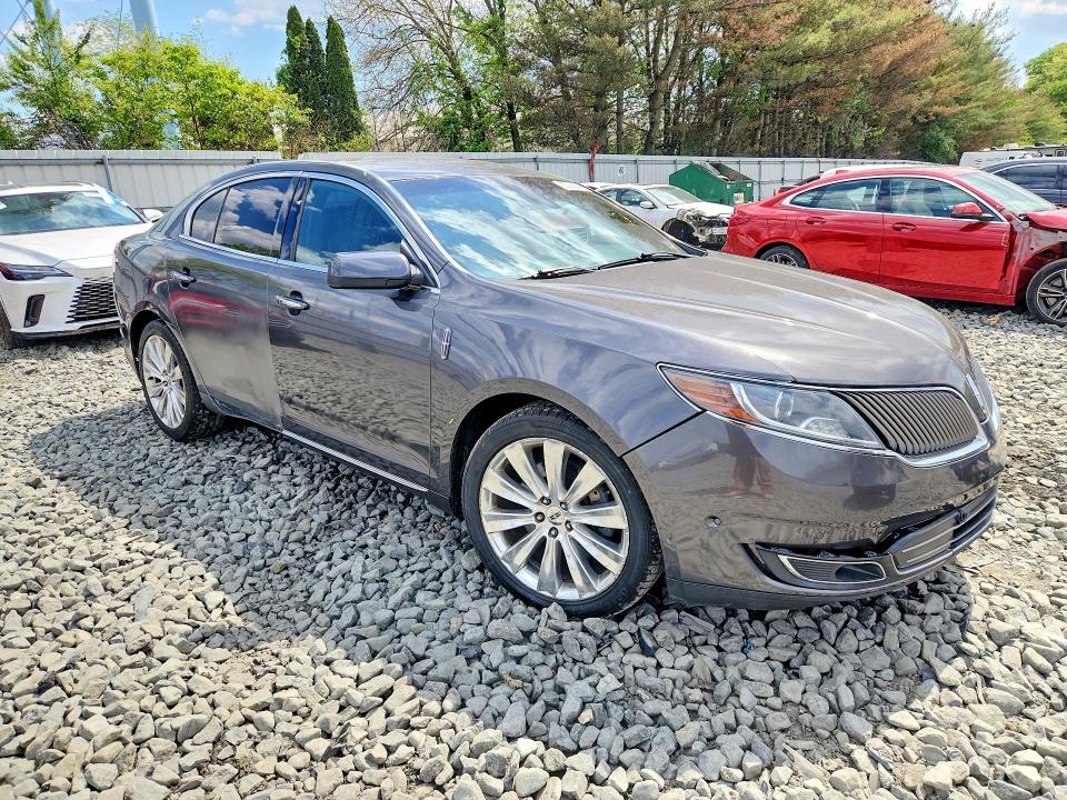 53068366 :رقم المزاد ، 1LNHL9FT1FG602594 vin ، 2015 Lincoln Mks مزاد بيع