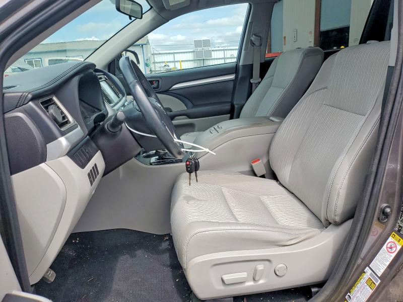 2016 Toyota Highlander მანქანა იყიდება აუქციონზე, vin: 5TDBKRFHXGS339571, აუქციონის ნომერი: 54880216