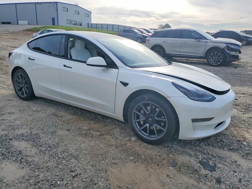 Продажа на аукционе авто 2022 Tesla Model 3, vin: 5YJ3E1EB7NF328670, номер лота: 55183546