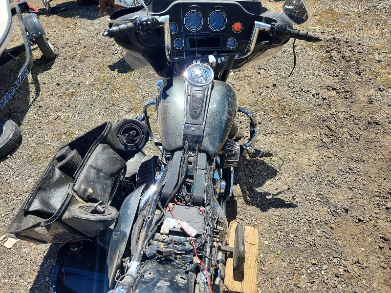 52919566 :رقم المزاد ، 1HD1FCW116Y681024 vin ، 2006 Harley-davidson Flhtcui مزاد بيع