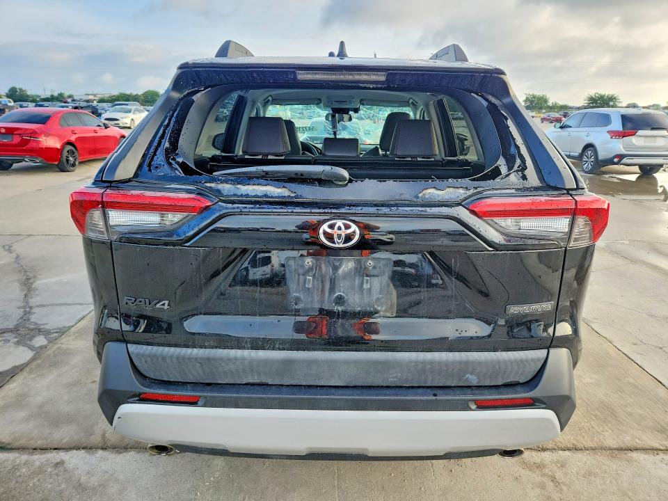 54721546 :رقم المزاد ، 2T3J1RFV2LC073817 vin ، 2020 Toyota Rav4 مزاد بيع