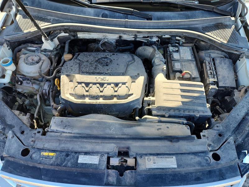 53457176 :رقم المزاد ، 3VV3B7AX2JM161851 vin ، 2018 Volkswagen Tiguan مزاد بيع