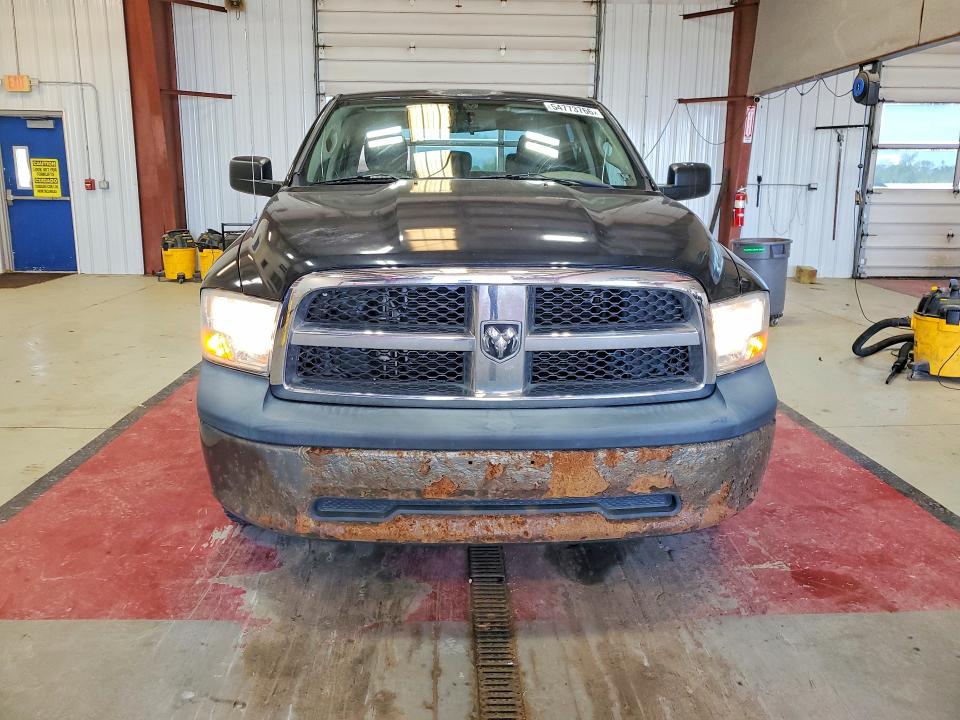54773766 :رقم المزاد ، 1D7RV1CP8AS177799 vin ، 2010 Dodge Ram 1500 مزاد بيع