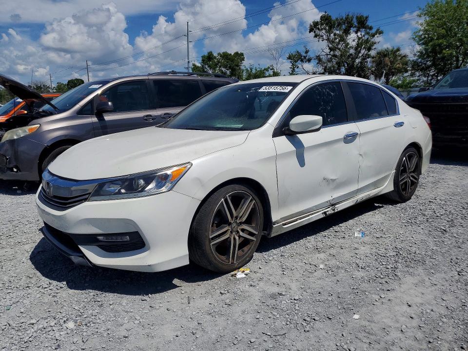 53515756 :رقم المزاد ، 1HGCR2F16HA231331 vin ، 2017 Honda Accord مزاد بيع