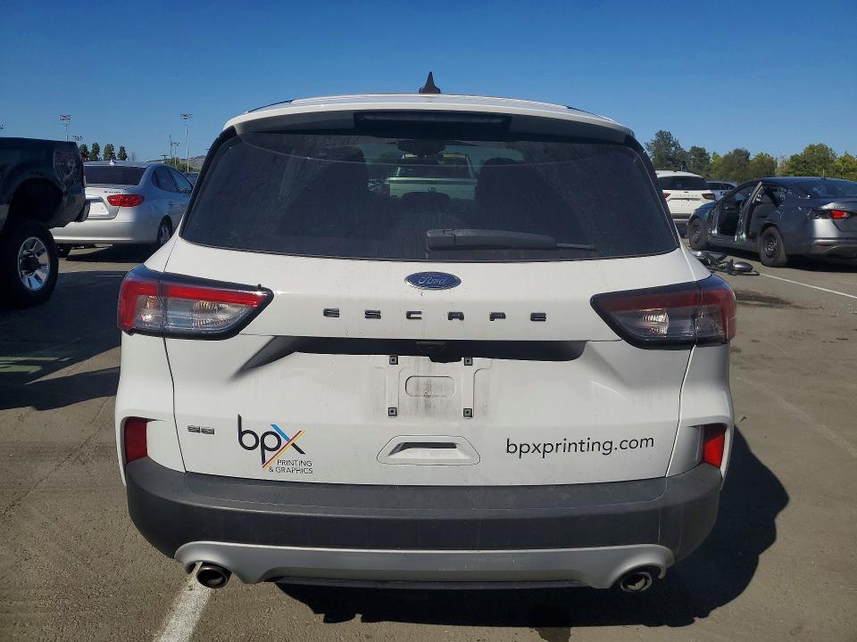 Продажа на аукционе авто 2022 Ford Escape, vin: 1FMCU0G67NUB63204, номер лота: 54682106