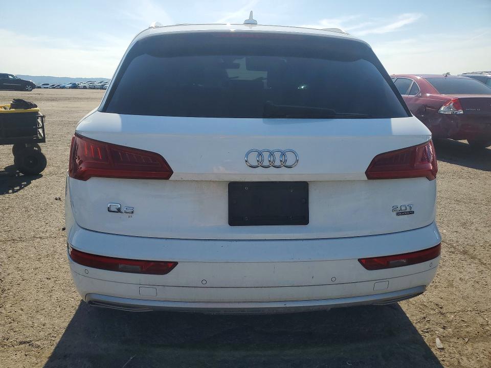 2018 Audi Q5 მანქანა იყიდება აუქციონზე, vin: WA1BNAFY8J2057351, აუქციონის ნომერი: 55217536