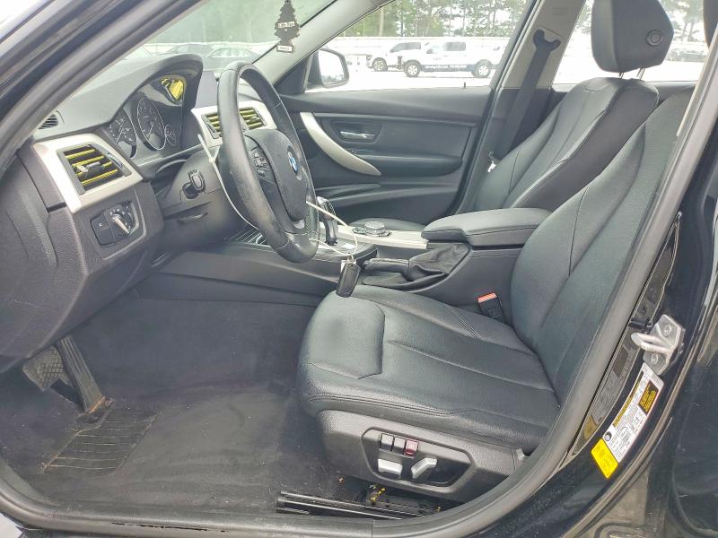 52044866 :رقم المزاد ، WBA8E1G53GNT36926 vin ، 2016 Bmw 320 مزاد بيع