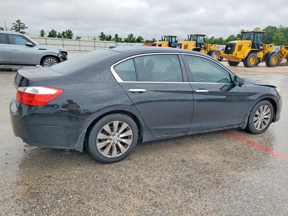 Продажа на аукционе авто 2014 Honda Accord, vin: 1HGCR2F89EA104243, номер лота: 52131796