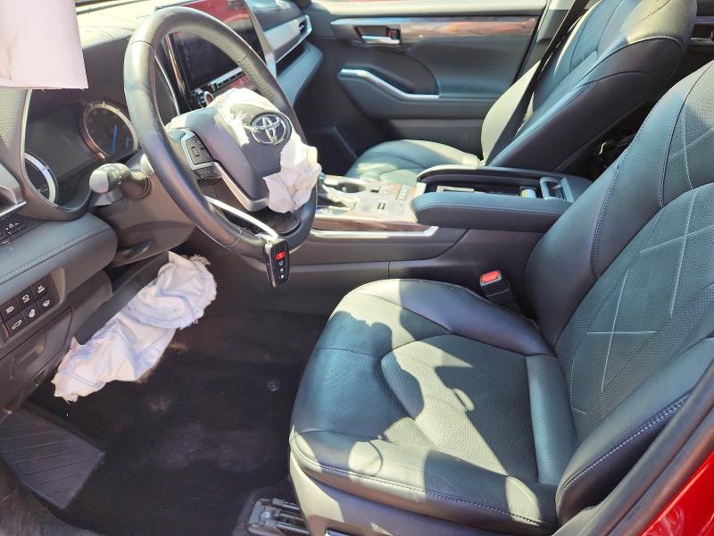 52486116 :رقم المزاد ، 5TDEBRCH8NS073482 vin ، 2022 Toyota Highlander مزاد بيع