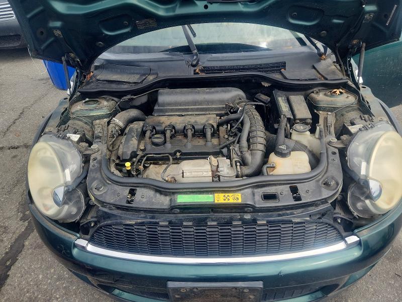 55057856 :رقم المزاد ، WMWMF73529TW87510 vin ، 2009 Mini Cooper مزاد بيع