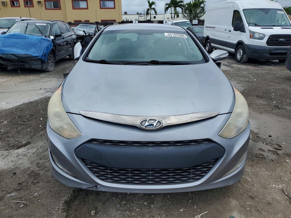 54102596 :رقم المزاد ، KMHEC4A46FA122785 vin ، 2015 Hyundai Sonata Hybrid مزاد بيع