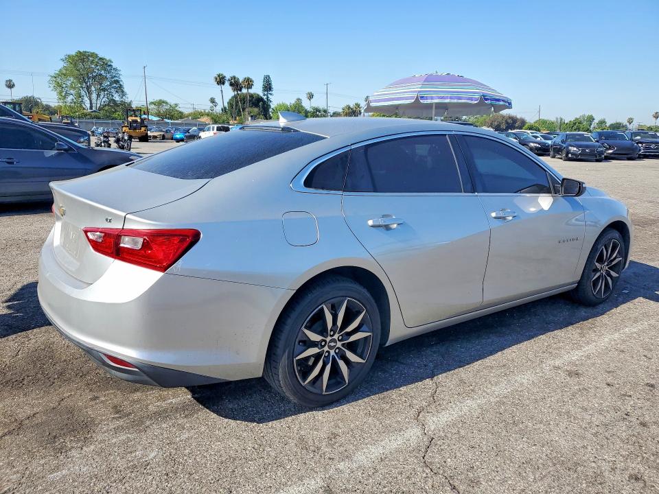 Продаж на аукціоні авто 2018 Chevrolet Malibu, vin: 1G1ZD5ST4JF277872, номер лоту: 51372586