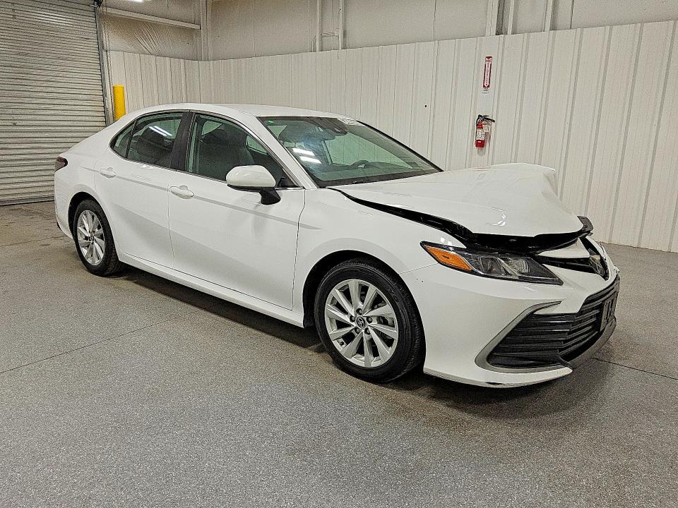 Продаж на аукціоні авто 2024 Toyota Camry, vin: 4T1C11AK6RU191652, номер лоту: 54999496