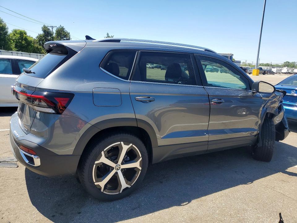 52844056 :رقم المزاد ، 3VV4C7B24SM027946 vin ، 2025 Volkswagen Taos مزاد بيع