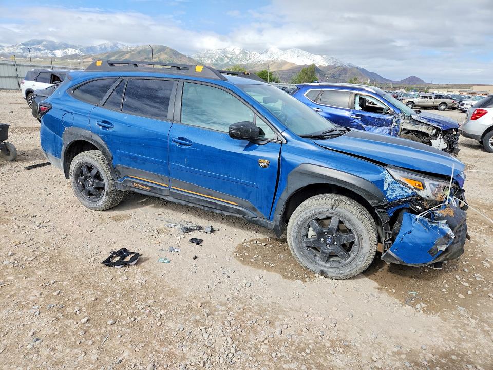 54088676 :رقم المزاد ، 4S4BTGUD9S3223916 vin ، 2025 Subaru Outback مزاد بيع