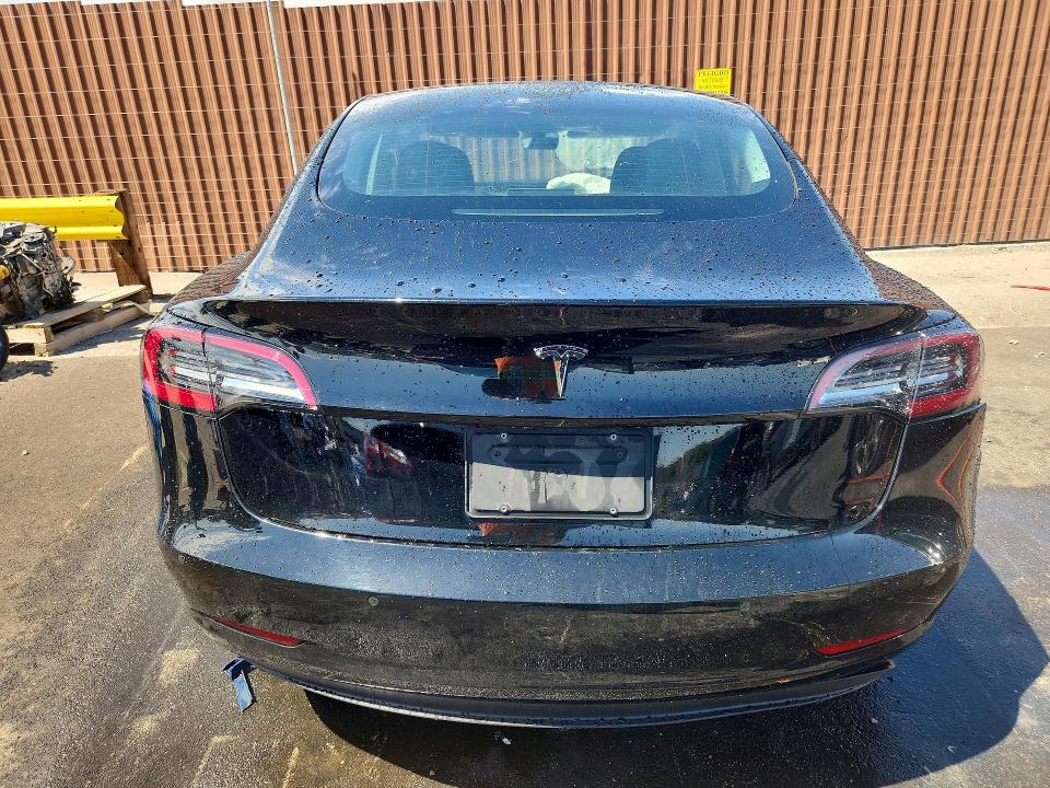 54869256 :رقم المزاد ، 5YJ3E1EA3NF286666 vin ، 2022 Tesla Model 3 مزاد بيع