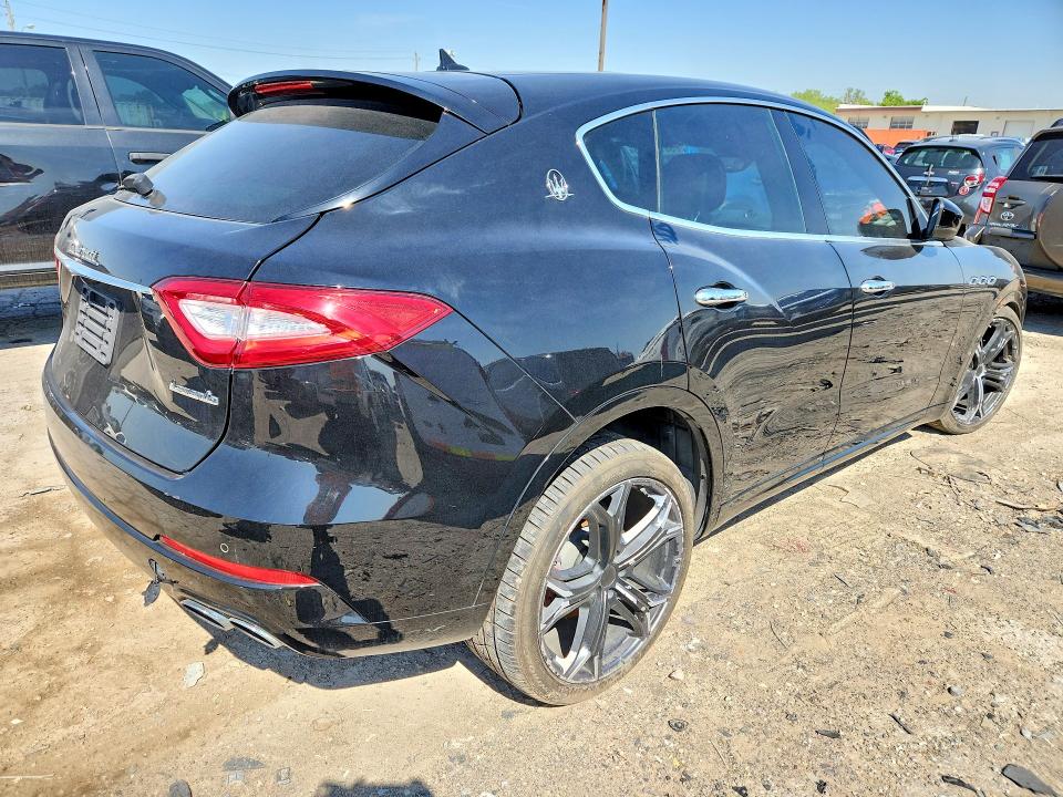 53180276 :رقم المزاد ، ZN661XUAXHX248129 vin ، 2017 Maserati Levante مزاد بيع