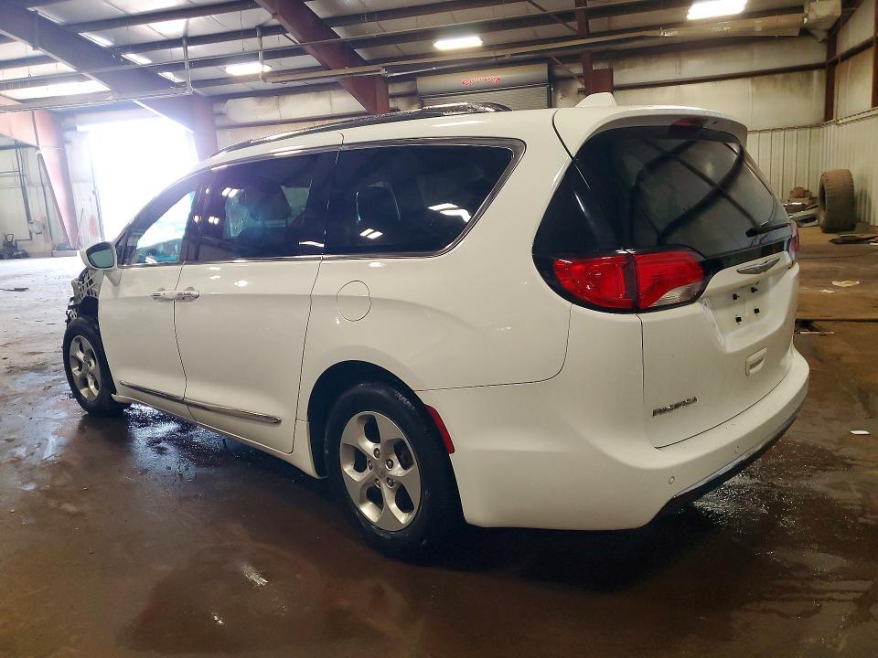 Продажа на аукционе авто 2017 Chrysler Pacifica, vin: 2C4RC1EG2HR599706, номер лота: 53881966