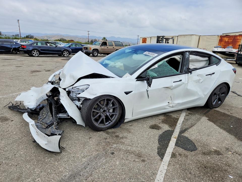 52960806 :رقم المزاد ، 5YJ3E1EA3PF586811 vin ، 2023 Tesla Model 3 مزاد بيع