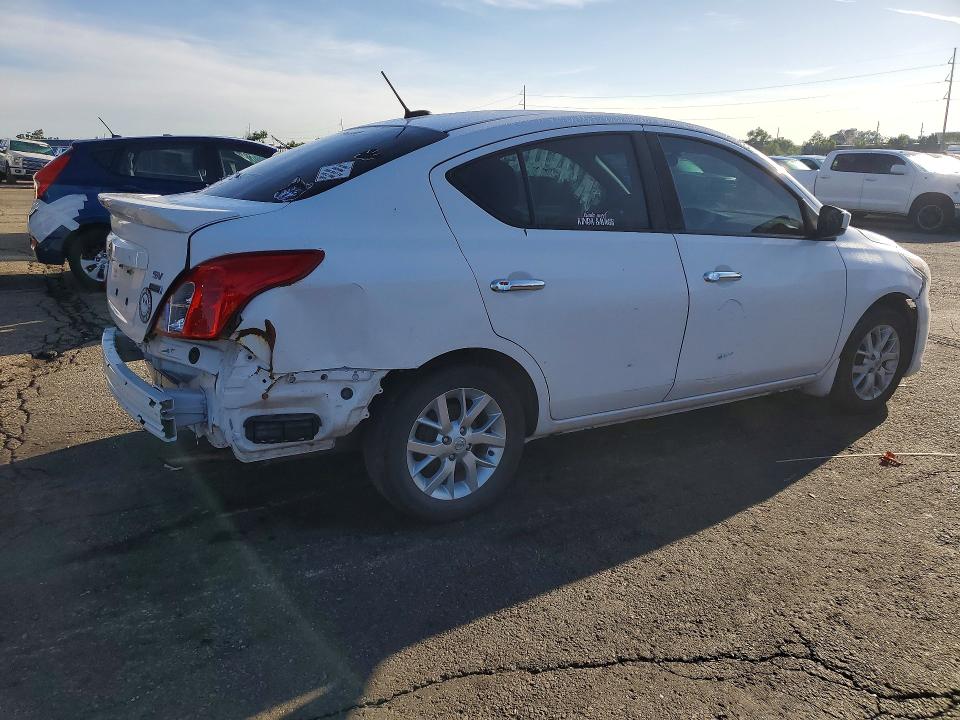 Продажа на аукционе авто 2018 Nissan Versa, vin: 3N1CN7AP3JL861134, номер лота: 54111076
