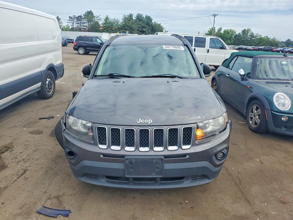 54779606 :رقم المزاد ، 1C4NJDBB6ED800102 vin ، 2014 Jeep Compass مزاد بيع