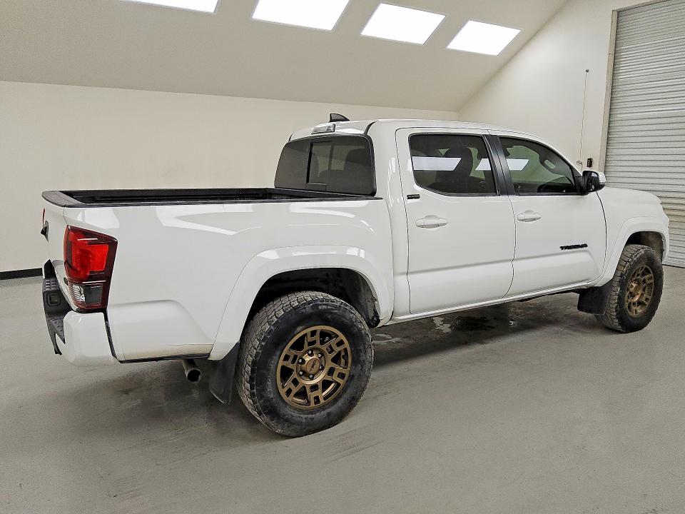 Продаж на аукціоні авто 2022 Toyota Tacoma, vin: 3TYCZ5AN8NT071580, номер лоту: 54643956