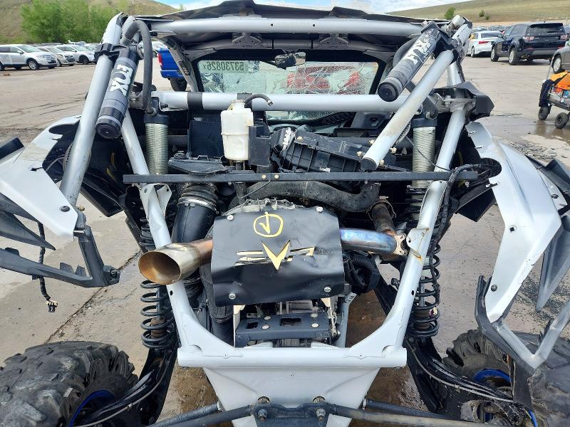 2020 Can-am Maverick X3 მანქანა იყიდება აუქციონზე, vin: 3JBVXAV43LK000688, აუქციონის ნომერი: 53730826