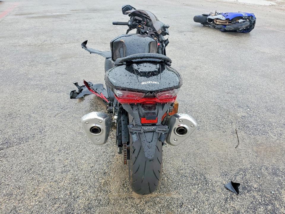 2026 Suzuki Gsx1300 მანქანა იყიდება აუქციონზე, vin: JS1EJ11B0T7100095, აუქციონის ნომერი: 53570286