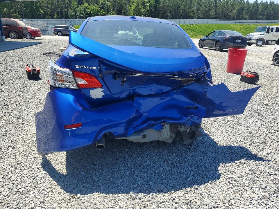 2015 Nissan Sentra მანქანა იყიდება აუქციონზე, vin: 3N1AB7AP9FY232780, აუქციონის ნომერი: 54108226