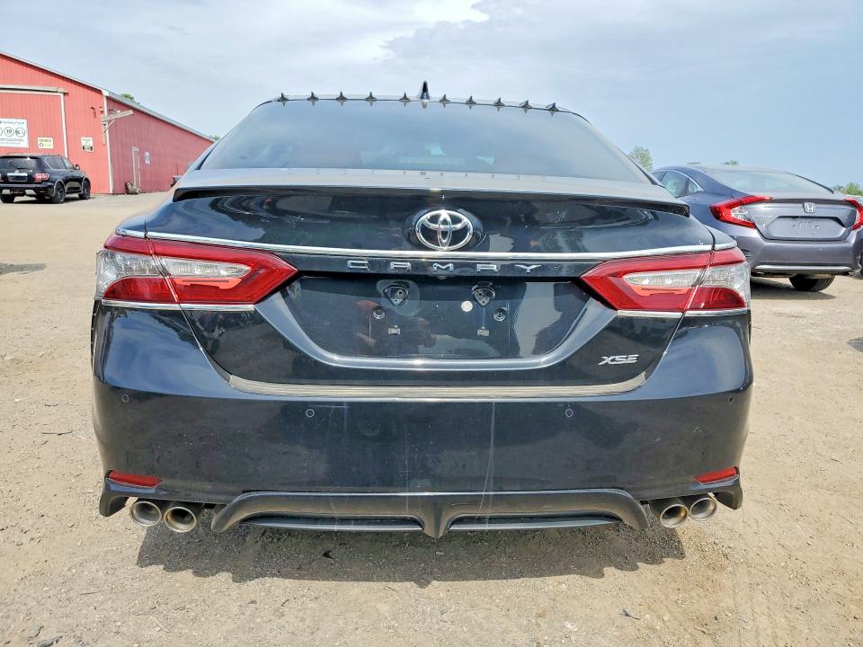 Продажа на аукционе авто 2018 Toyota Camry, vin: 4T1B61HKXJU032317, номер лота: 54425206