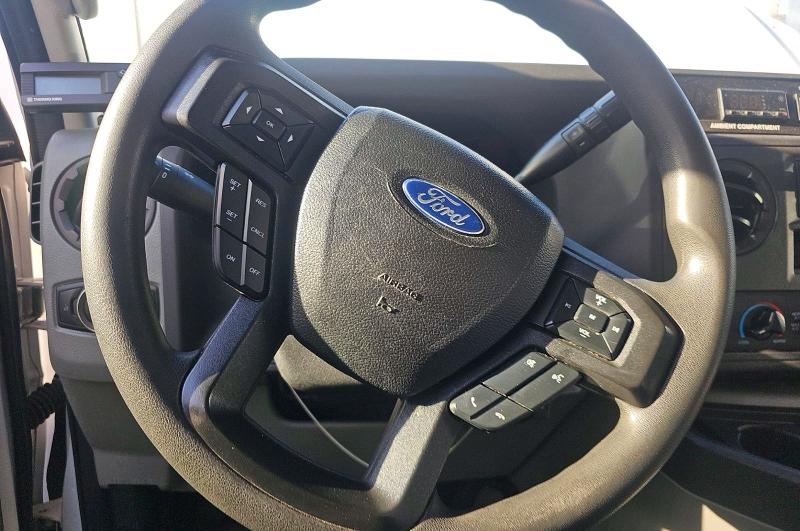 Продажа на аукционе авто 2023 Ford Econoline, vin: 1FDWE3FK1PDD08489, номер лота: 55567366