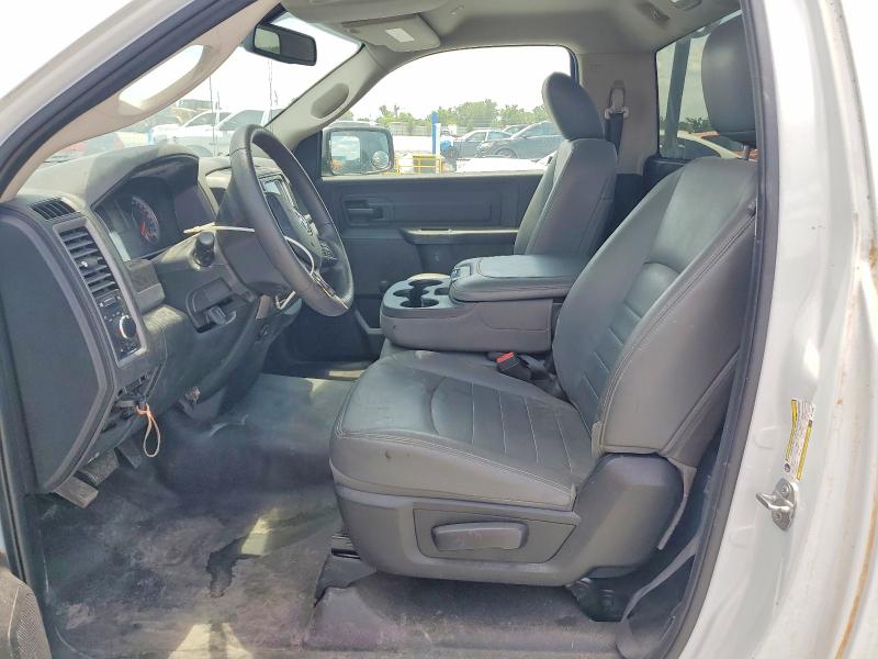 52497166 :رقم المزاد ، 3C6JR6DT8JG171360 vin ، 2018 Ram 1500 مزاد بيع