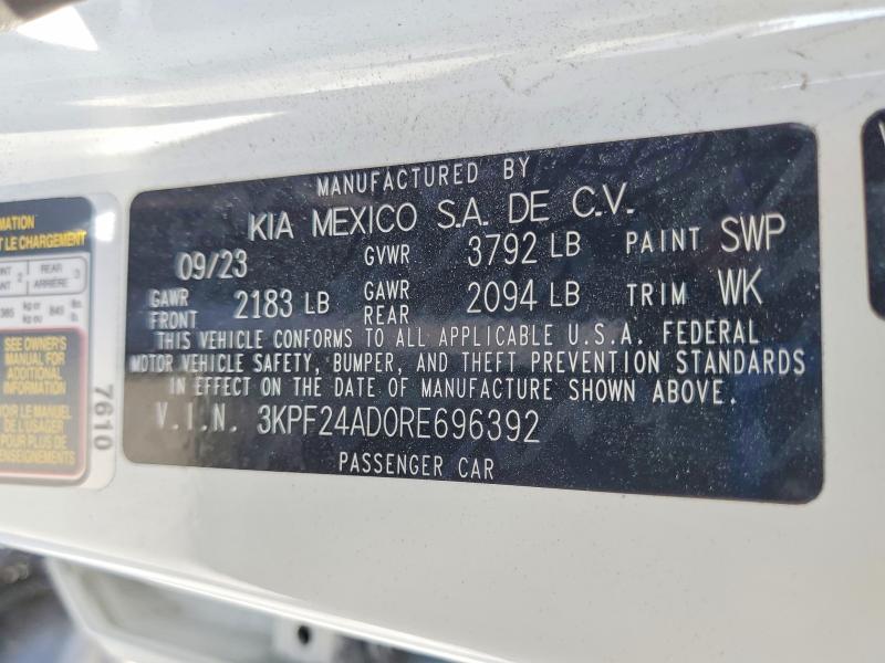 2024 Kia Forte მანქანა იყიდება აუქციონზე, vin: 3KPF24AD0RE696392, აუქციონის ნომერი: 54821526